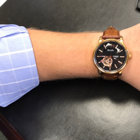 Bulova Automatic Mechanical - Picture 3 of 3